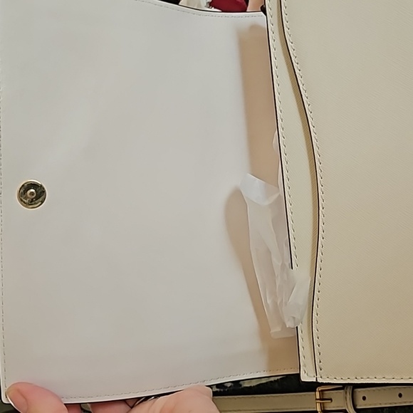 EUC Michael Kors white med shoulder bag - Picture 8 of 9